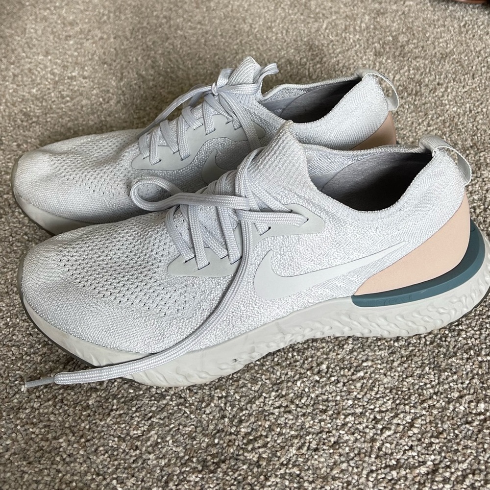 Nike Epic React Flyknit